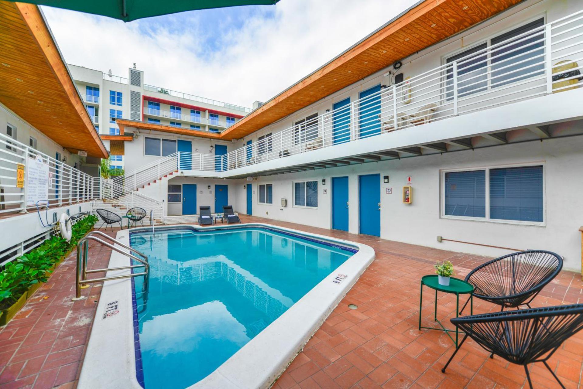 Amazing Balcony Studio At The Beach With Parking -M44 Hollywood Zewnętrze zdjęcie